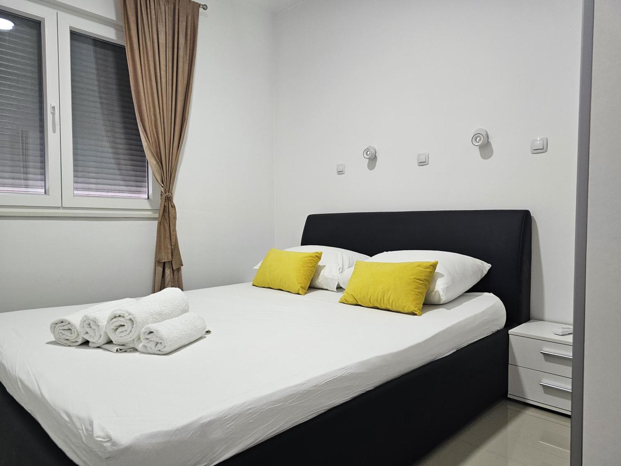 Apartment Paulina - *
